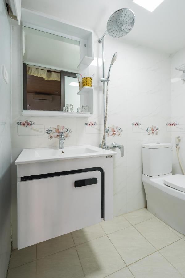 Honey Homestay Hanoi Eksteriør billede